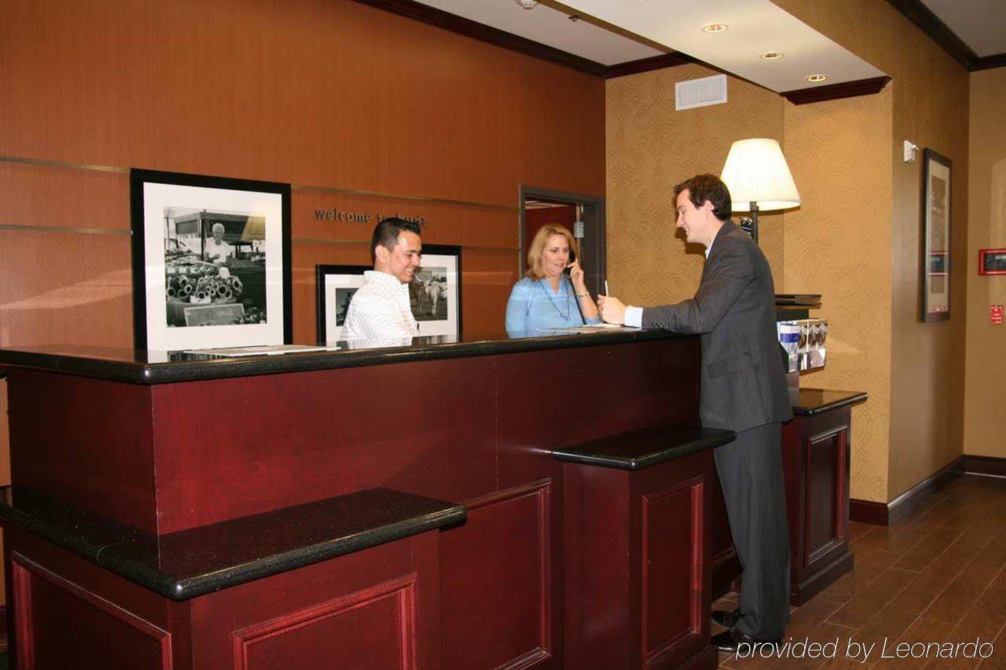 Contact Le Sud Montpellier Aéroport Parc Expo Arena Hotel 2*